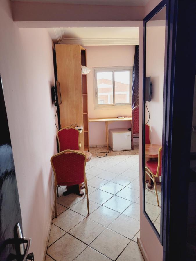 Hotel Altitel バフーサム エクステリア 写真